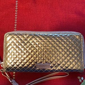 Vera Bradley NWT Accordion Wallet RFID